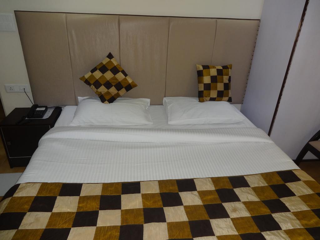 ניו דלהי Hotel Grace חדר תמונה